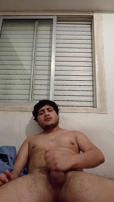 Carloszxxx live cam on Cam4