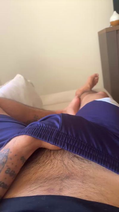 Carluccio live cam on Cam4