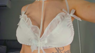 CarmelEchegoyen live cam on Cam4