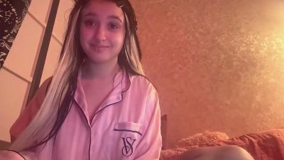 CarminaMannix live cam on Cam4