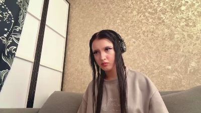 CarminaMannix live cam on Cam4
