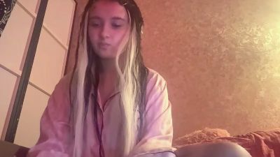 CarminaMannix live cam on Cam4