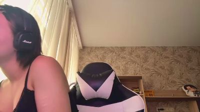 CarminaMannix live cam on Cam4