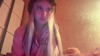 CarminaMannix live cam on Cam4