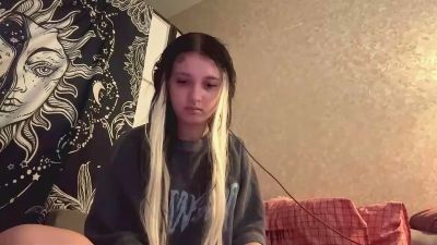 CarminaMannix live cam on Cam4