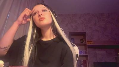 CarminaMannix live cam on Cam4