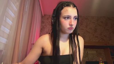 CarminaMannix live cam on Cam4