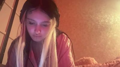 CarminaMannix live cam on Cam4