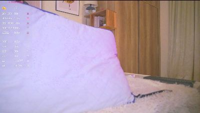 CarmonReimold live cam on Cam4