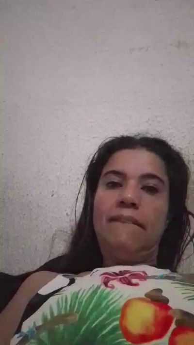 Carnuda live cam on Cam4