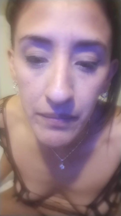 CaroKarol69 live cam on Cam4