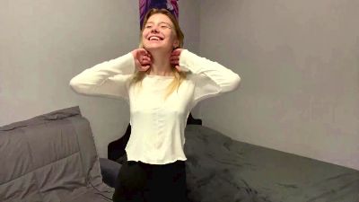 CarolinAkerley live cam on Cam4