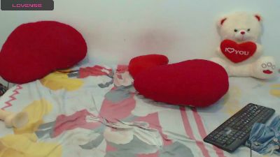 Carolina09xx live cam on Cam4