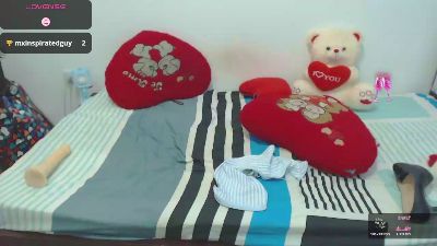 Carolina09xx live cam on Cam4