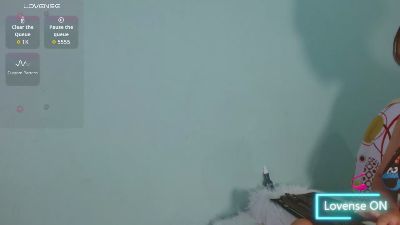 Carolina_wish live cam on Cam4