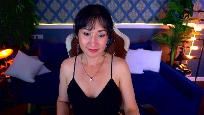 CarolinaaFoxyyy live cam on Cam4