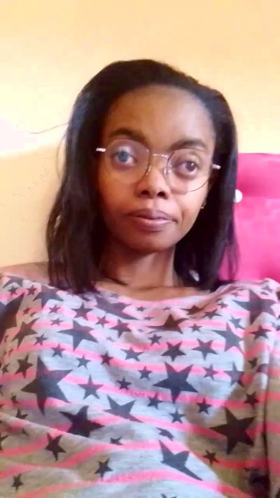 Carolinah07 webcam