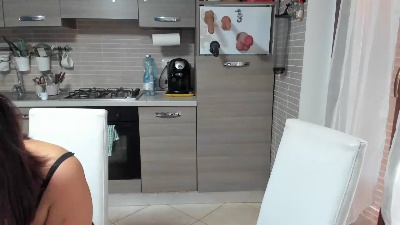 Carolyne2023 live cam on Cam4