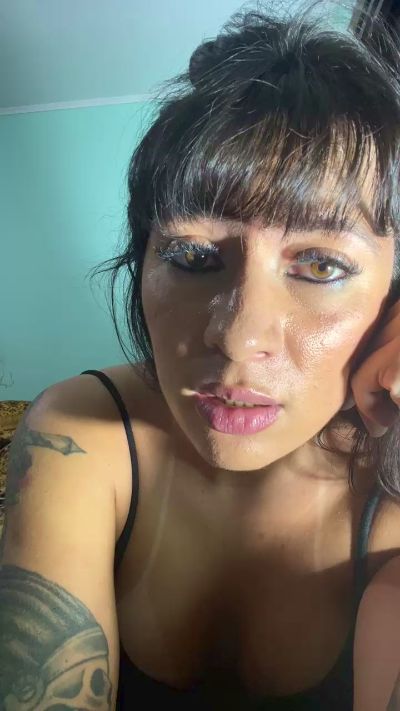 Carolzinha_fox live cam and statistics on UnifiedCams