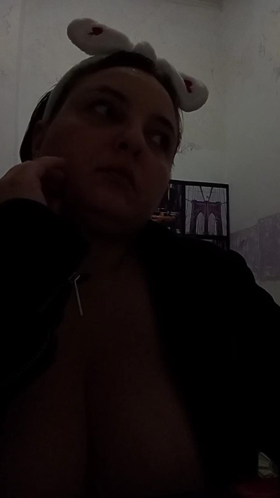 Cartrix live cam on Cam4