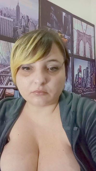 Cartrix live cam on Cam4
