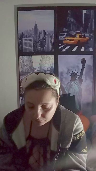 Cartrix live cam on Cam4