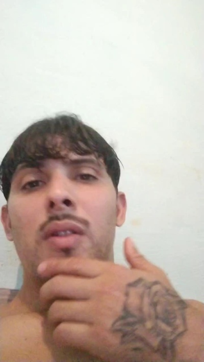 Casadodot20cm live cam on Cam4