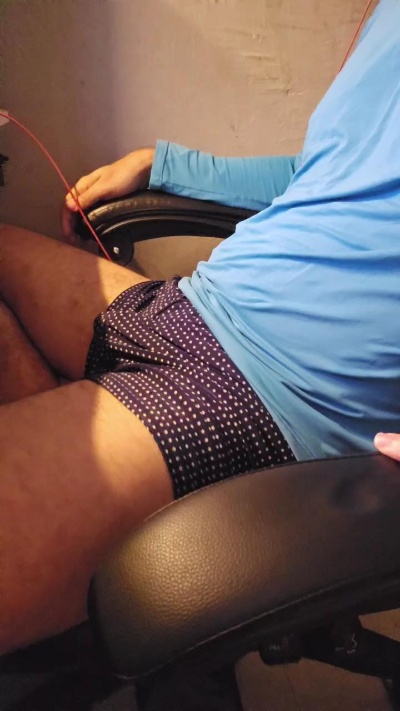 Casalgg31 live cam on Cam4
