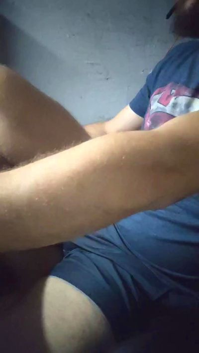 Casalgg31 live cam on Cam4