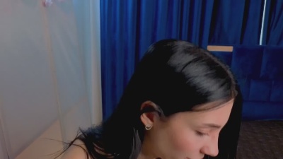 CasiePernod live cam on Cam4