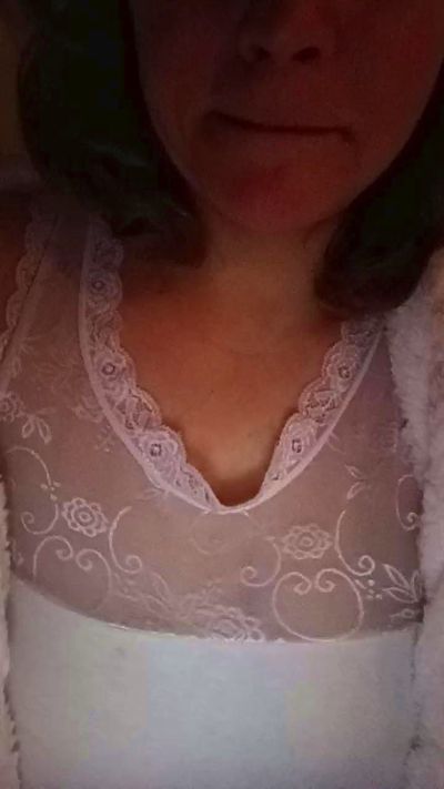 Cassandra64 live cam on Cam4