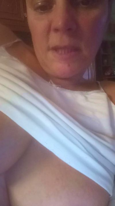 Cassandra64 live cam on Cam4