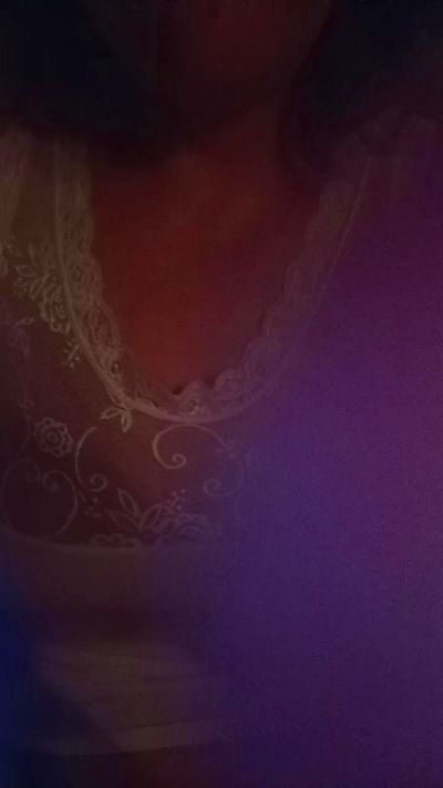 Cassandra64 live cam on Cam4