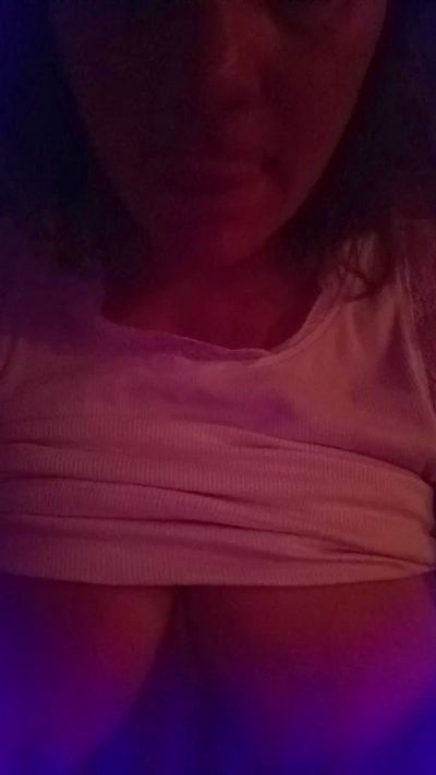 Cassandra64 live cam on Cam4