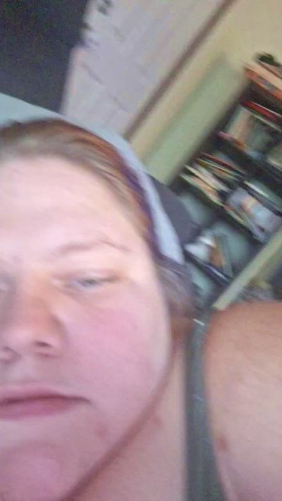 Cassbear26 live kobieta webcam from United States