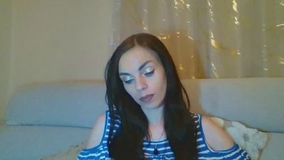 CassieWild live cam on Cam4