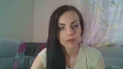 CassieWild live cam on Cam4