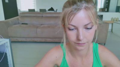 private live show Cassy Cum