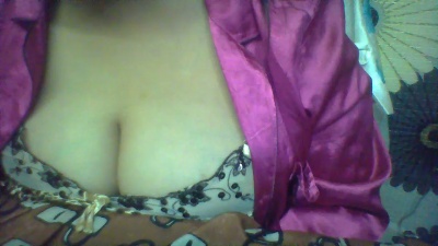 CatCristal live cam on Cam4