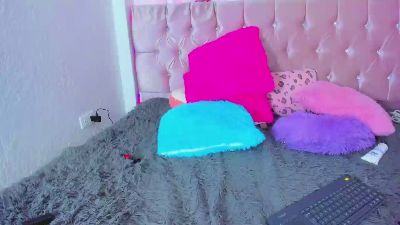 CatherineTara live cam on Cam4