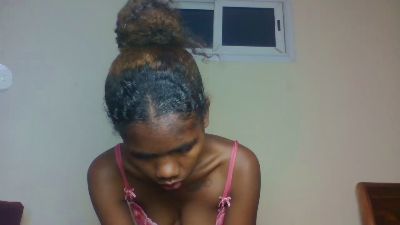 Cathuiciah live cam on Cam4