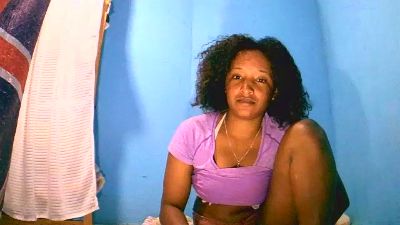 Cathya05 live cam on Cam4