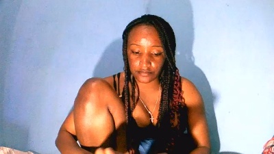Cathya05 live cam on Cam4