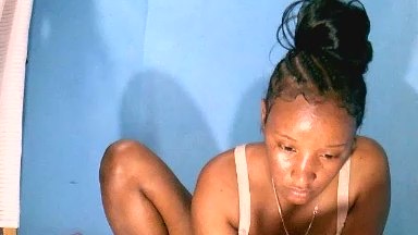 Cathya05 live cam on Cam4