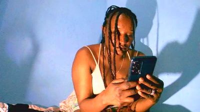 Cathya05 live cam on Cam4