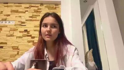 CatinaDreckman live cam on Cam4