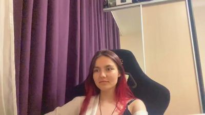 CatinaDreckman live cam on Cam4