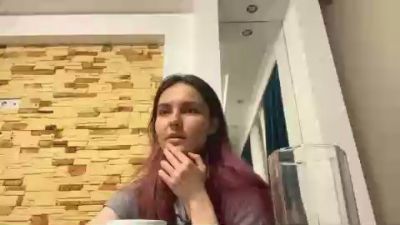 CatinaDreckman live cam on Cam4
