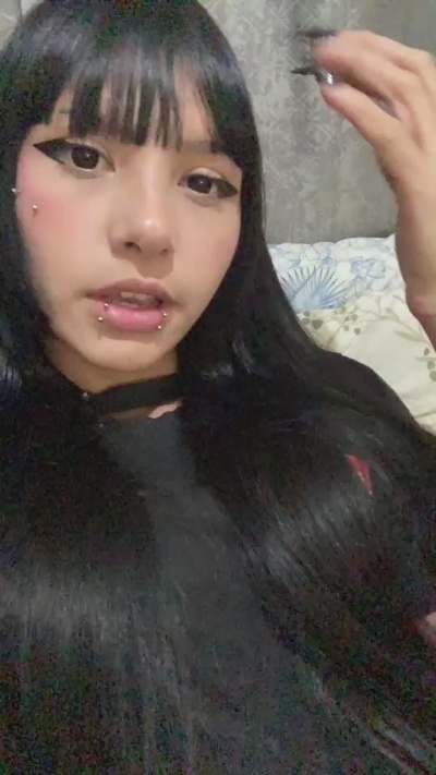 Catzinhawn live cam on Cam4