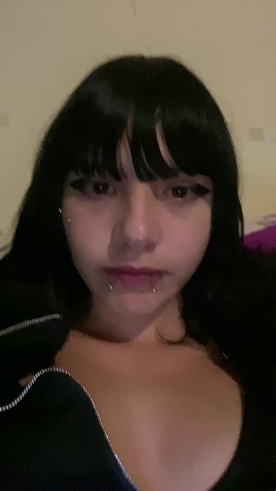 Catzinhawn live cam on Cam4